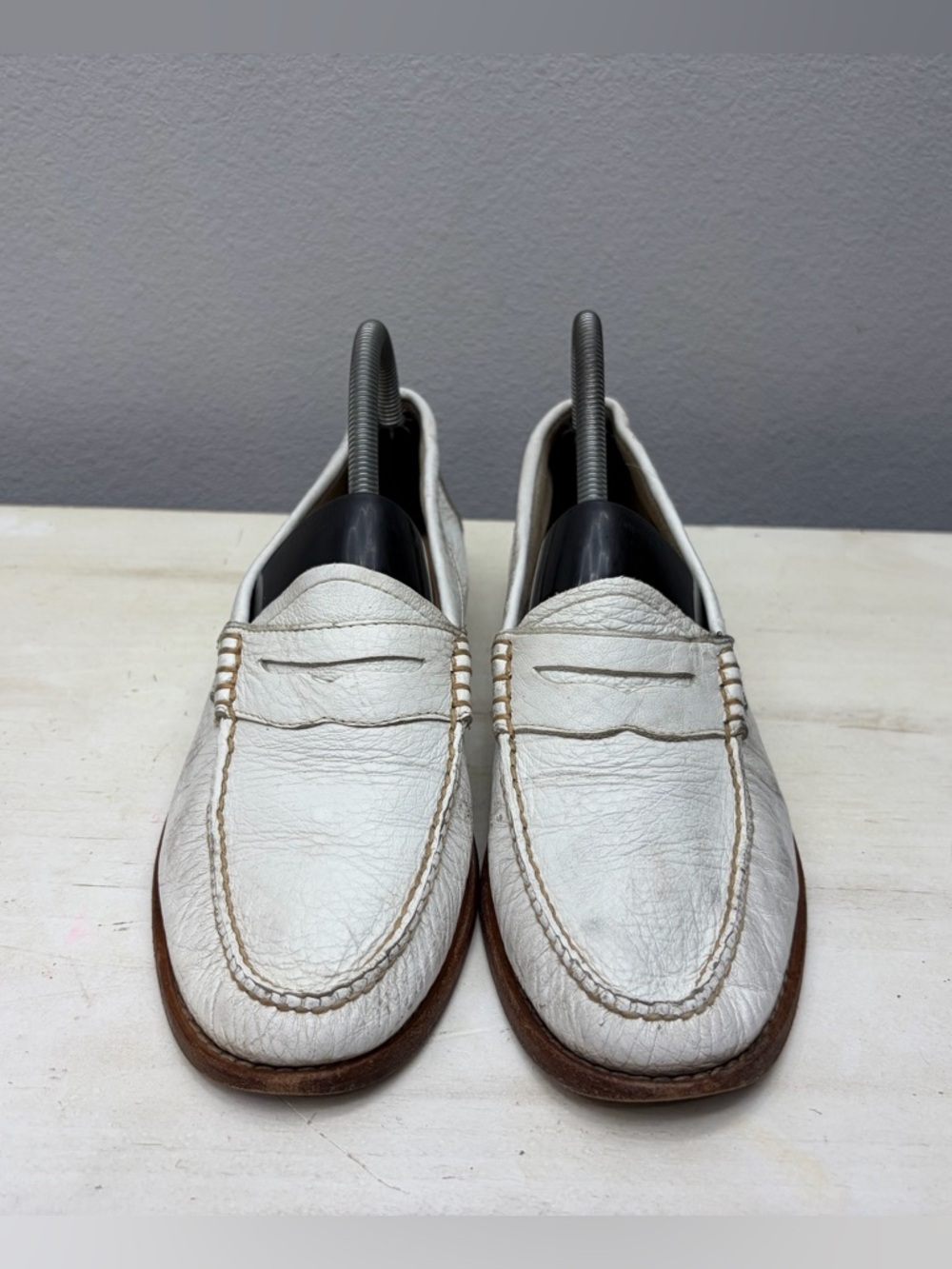 G.H. Bass & Co. Weejuns white leather penny loafers Size 8.5 - Picture 5 of 7